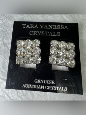 Tara Vanessa genuine Austrian crystals clip on earrings